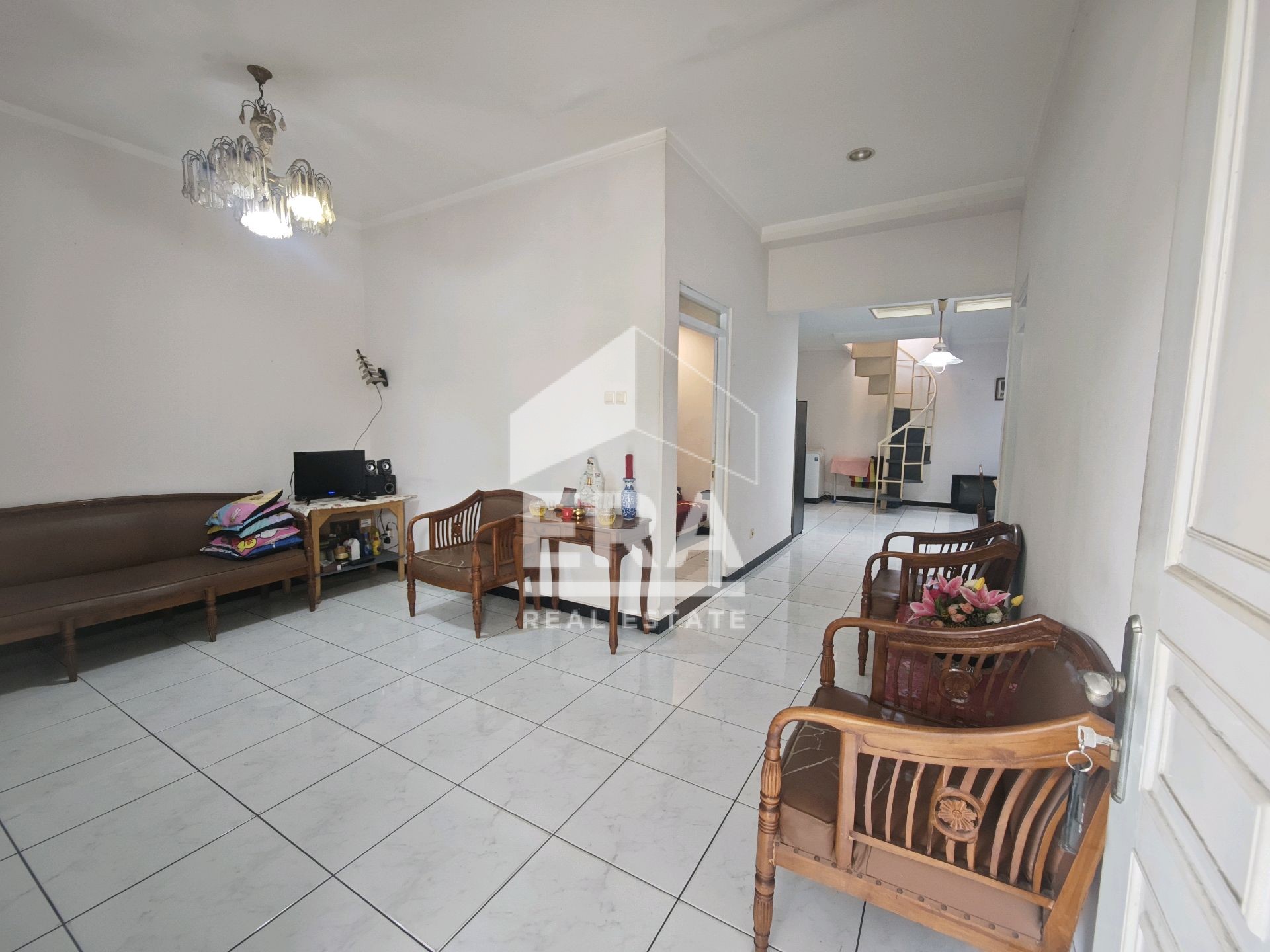 interior 3