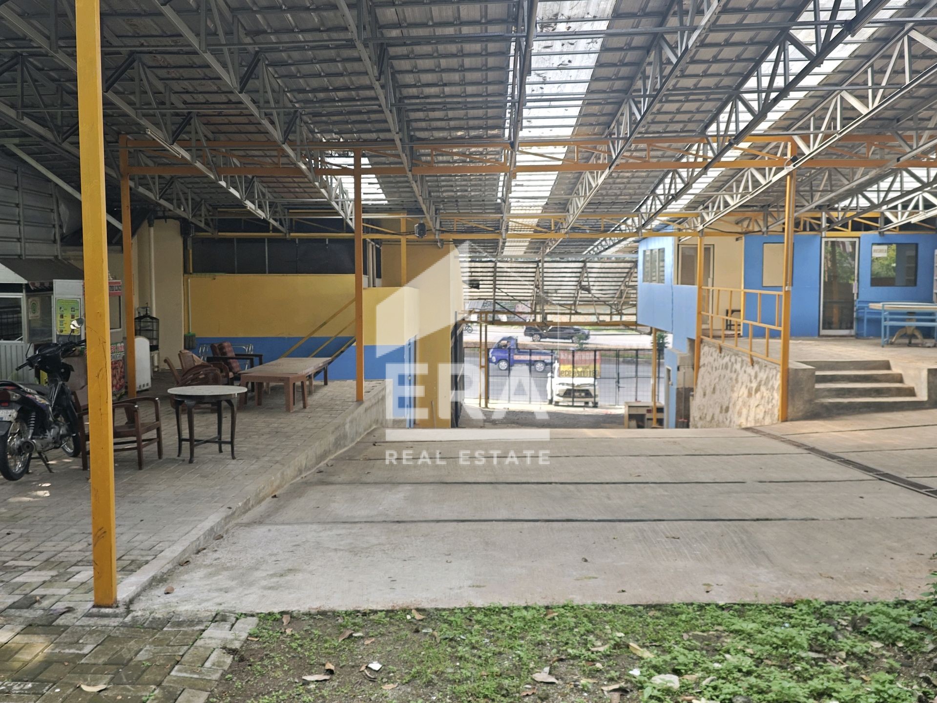 interior 6