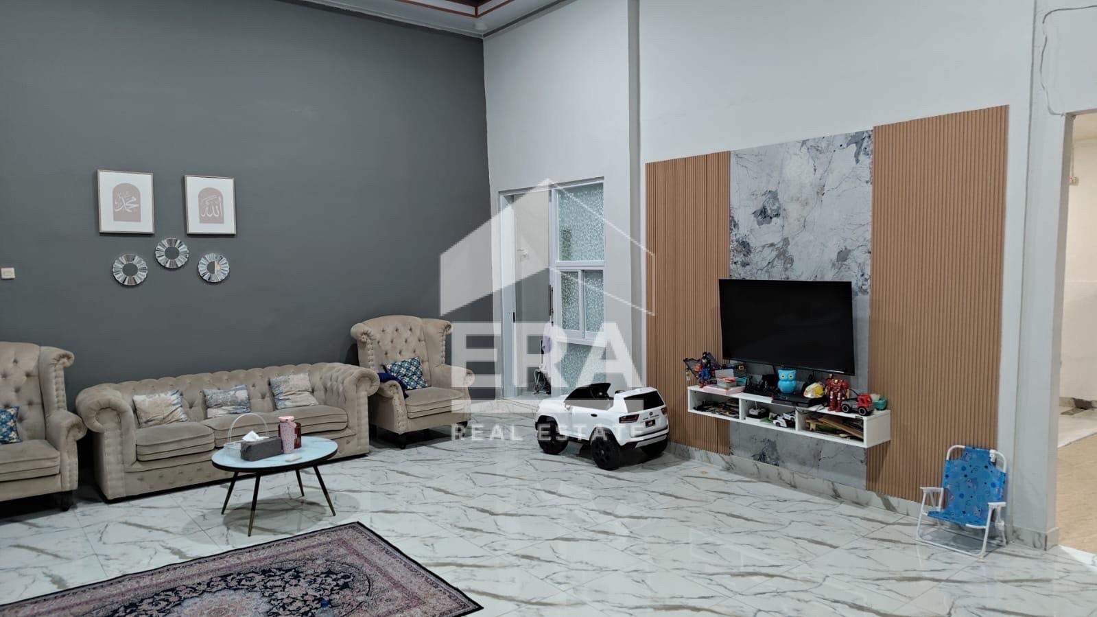 interior 4