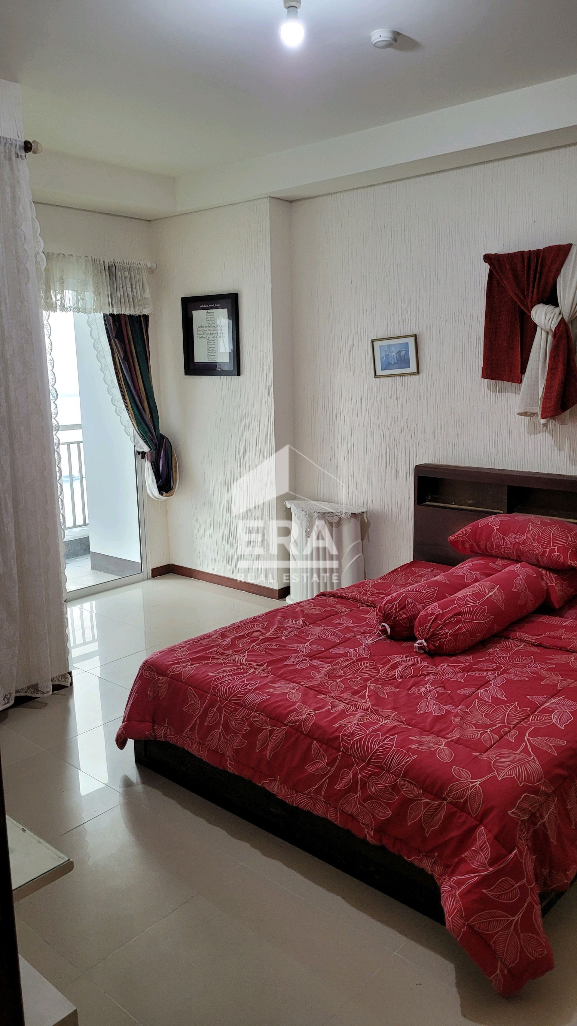 interior 6