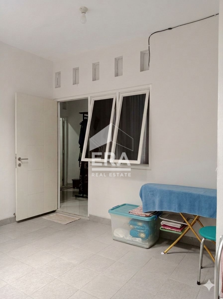 interior 10