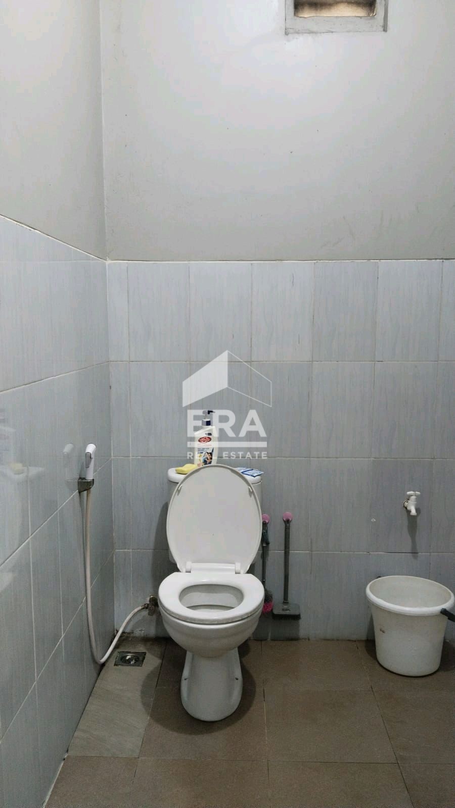 interior 6