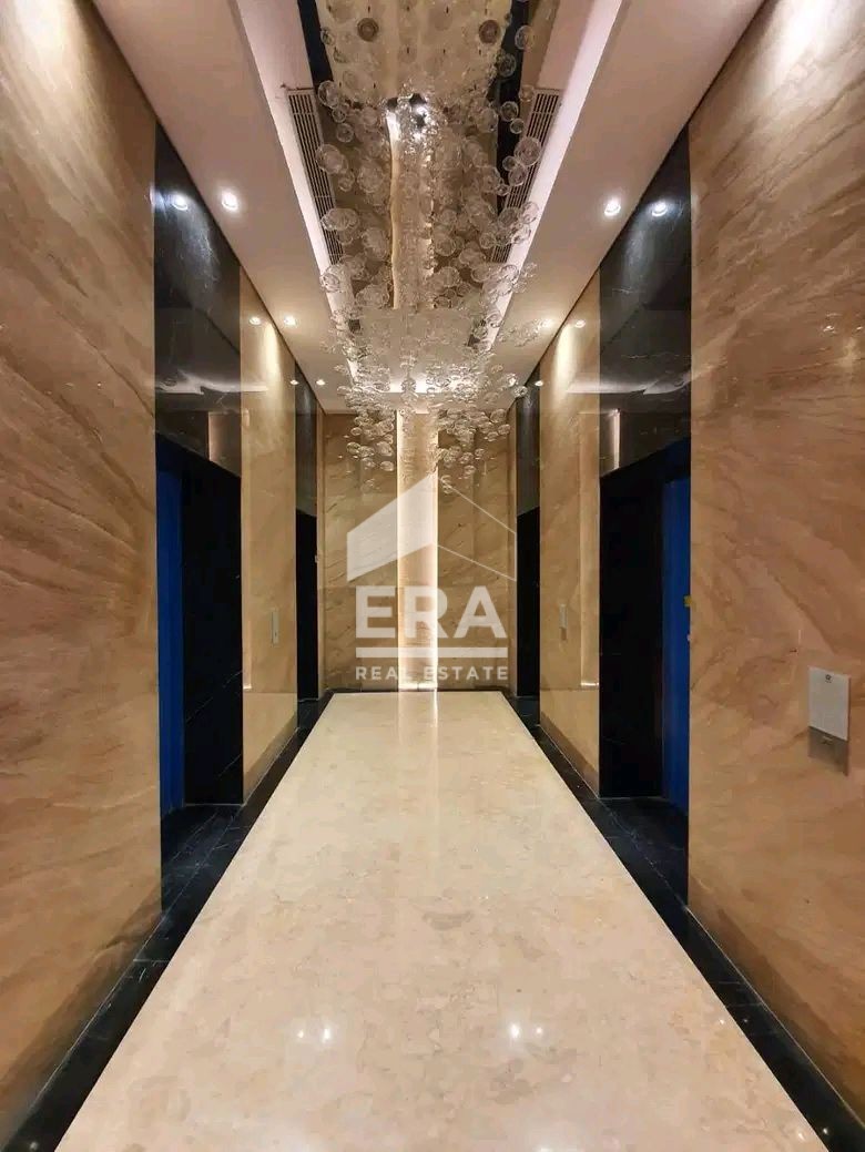interior 6