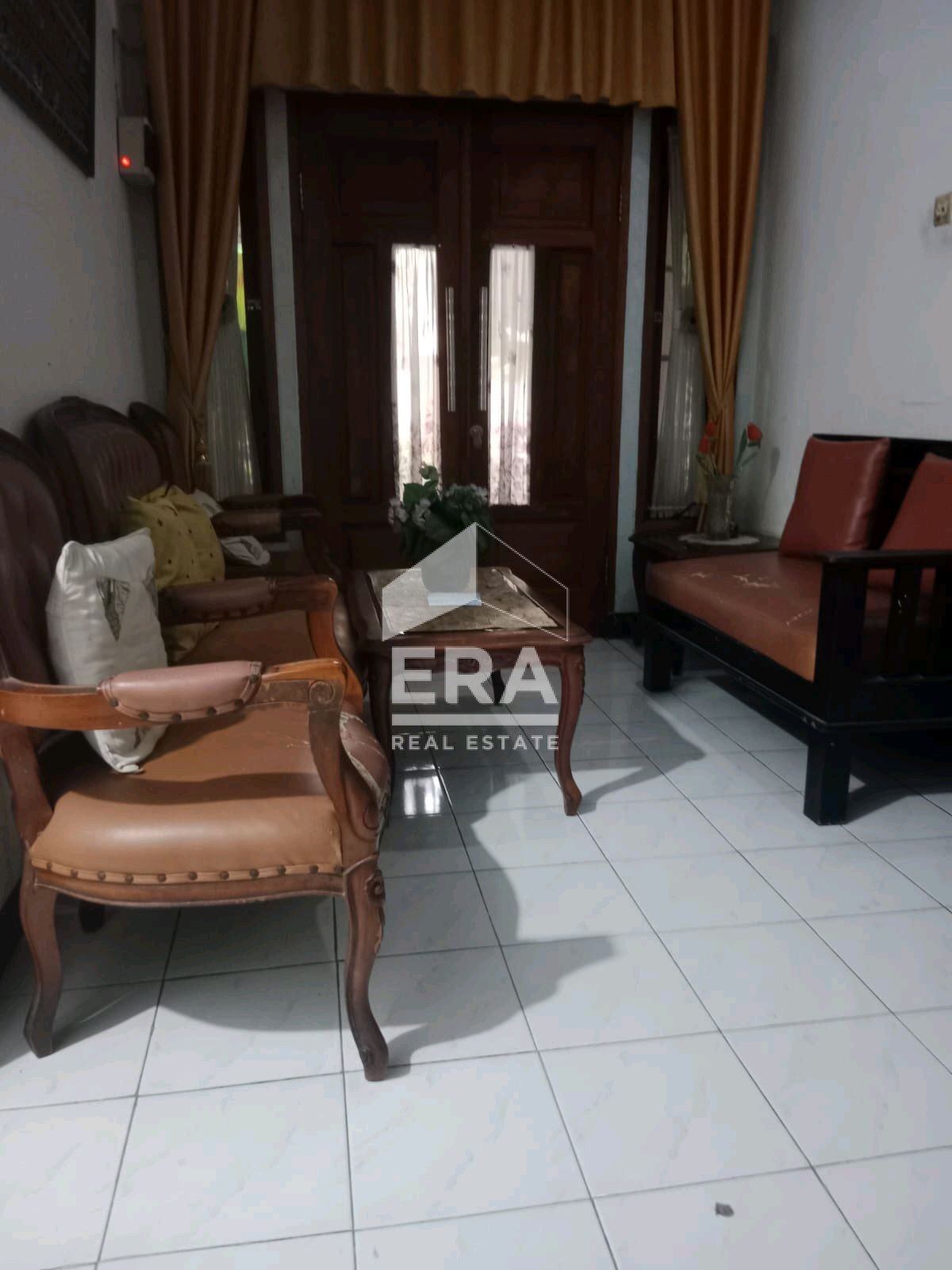 interior 4
