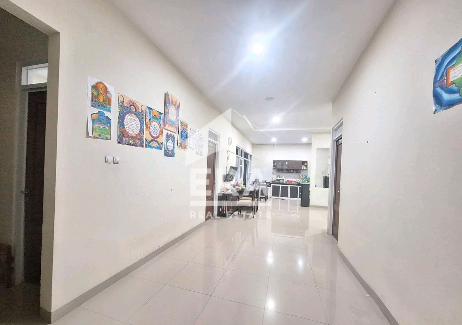 interior 2