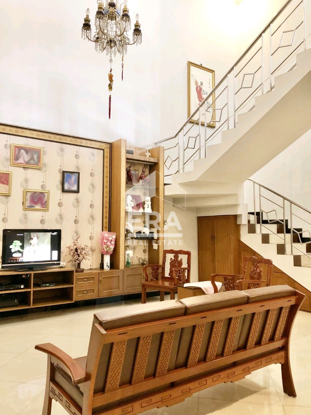 interior 2