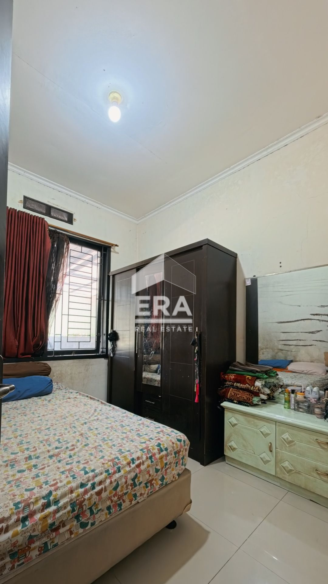 interior 8