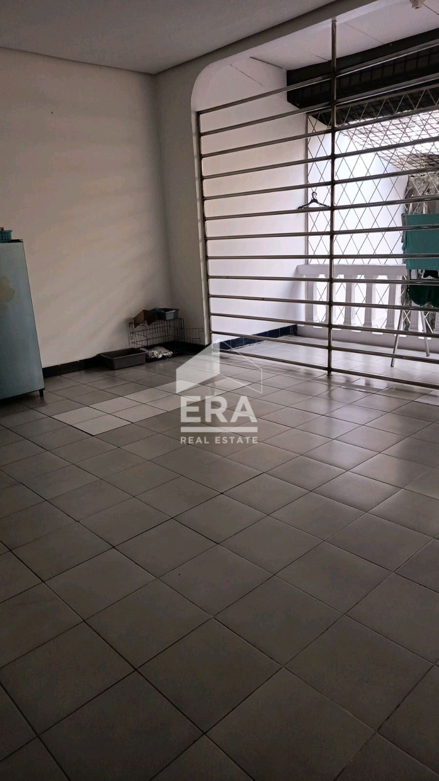 interior 2