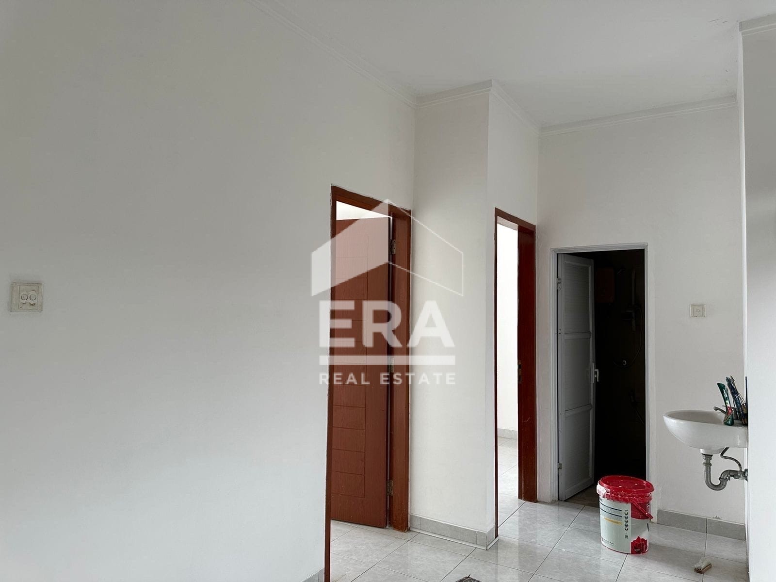 interior 6