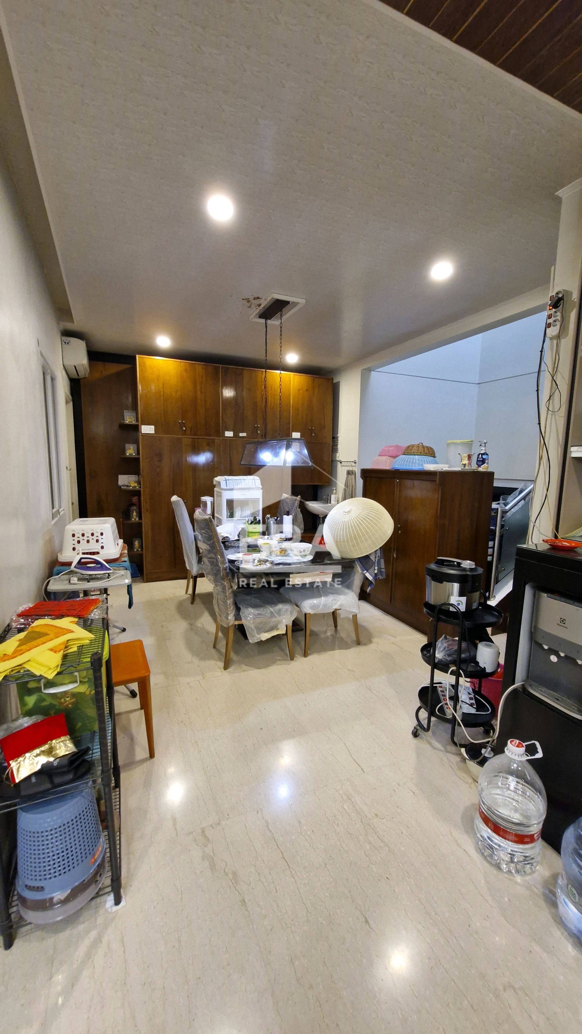 interior 5