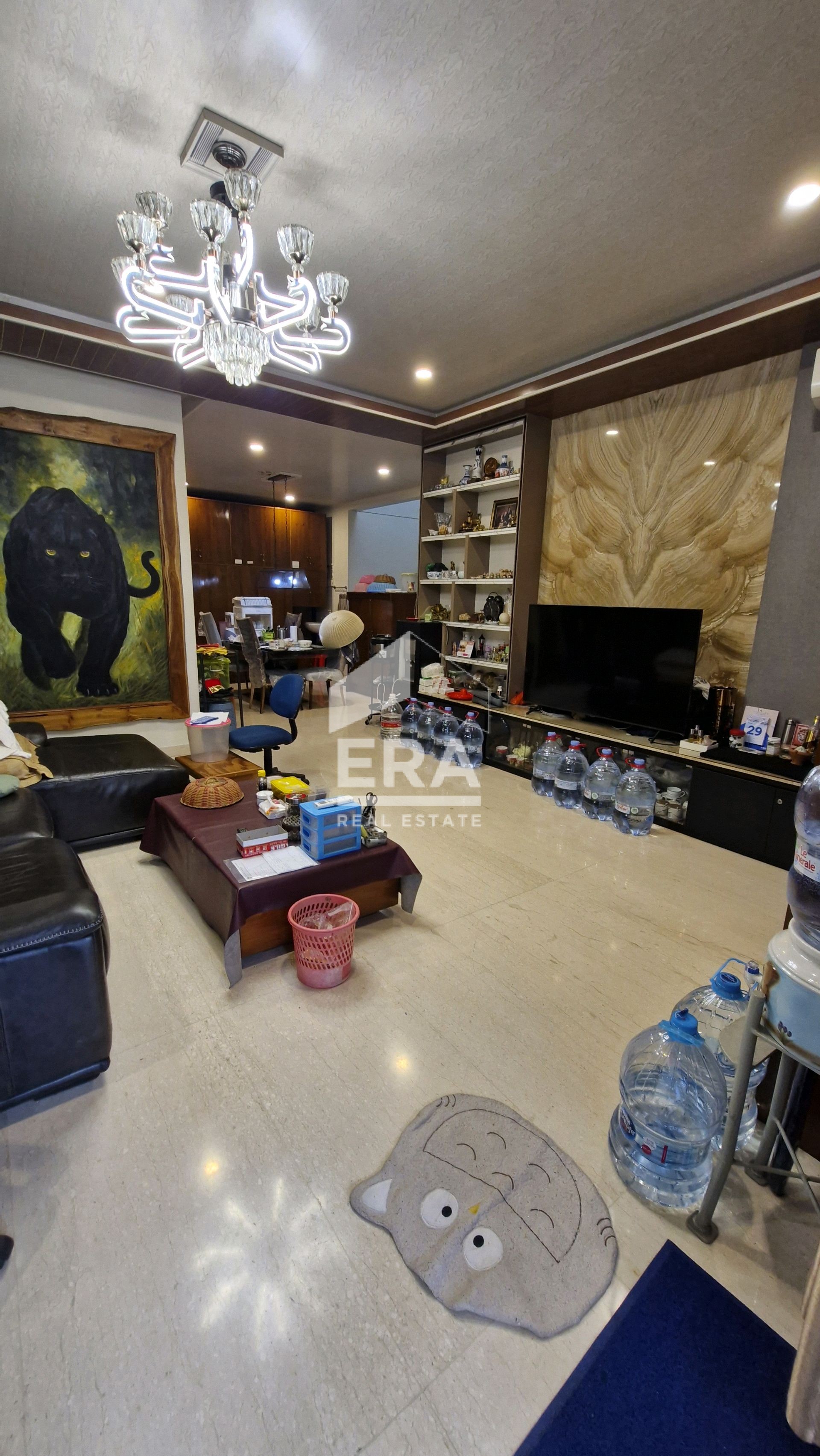 interior 2