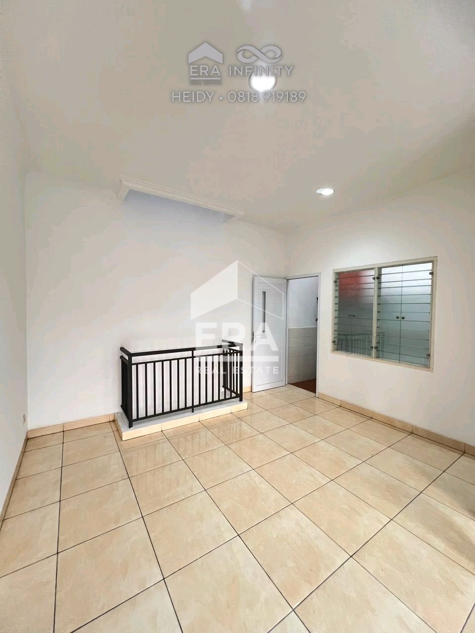 interior 3