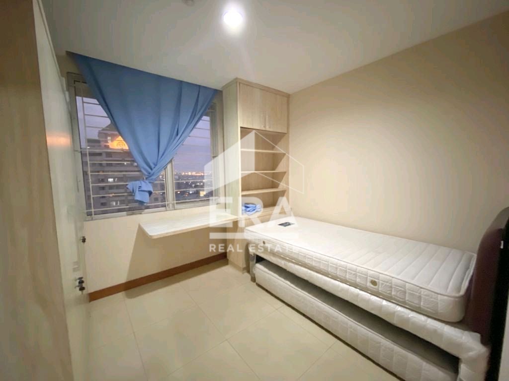 interior 7