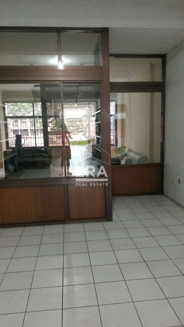 interior 2