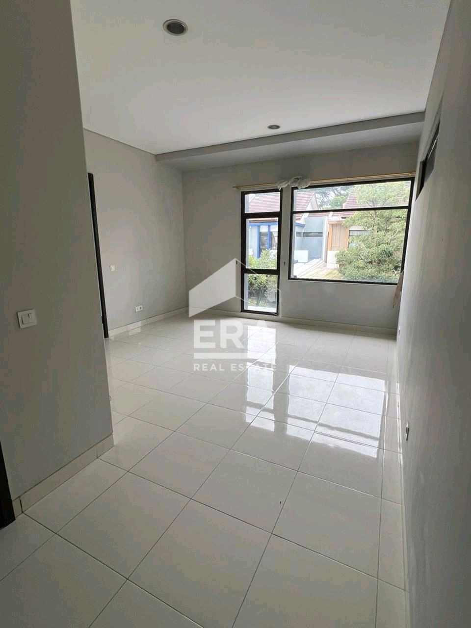 interior 2