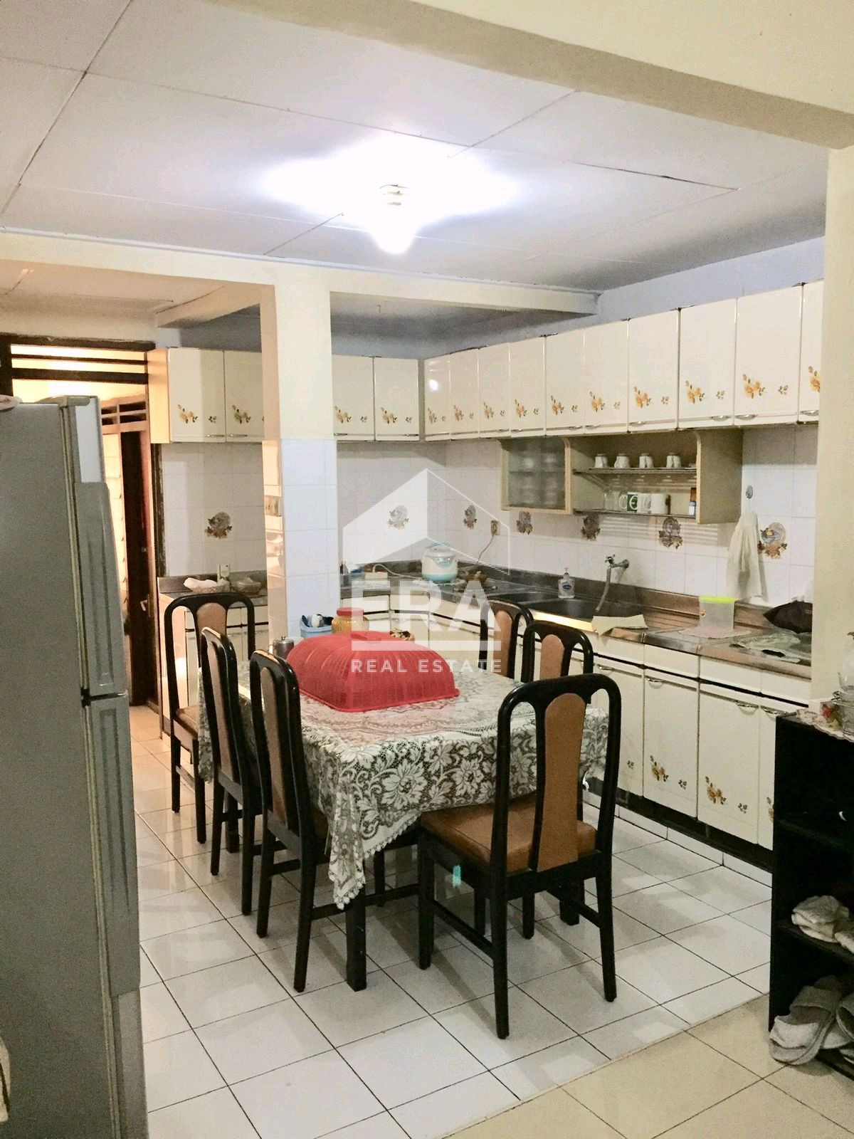 interior 4