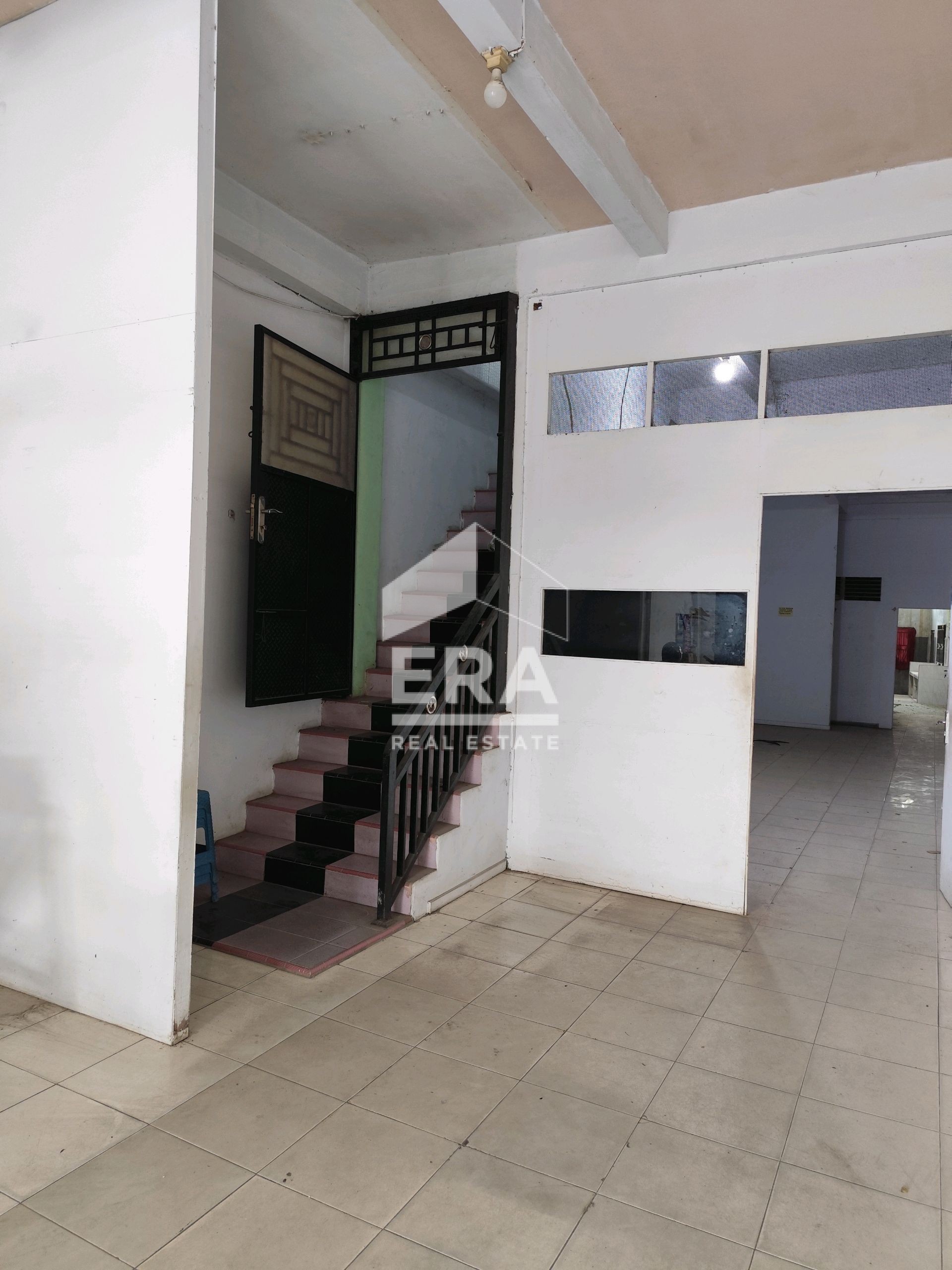 interior 4