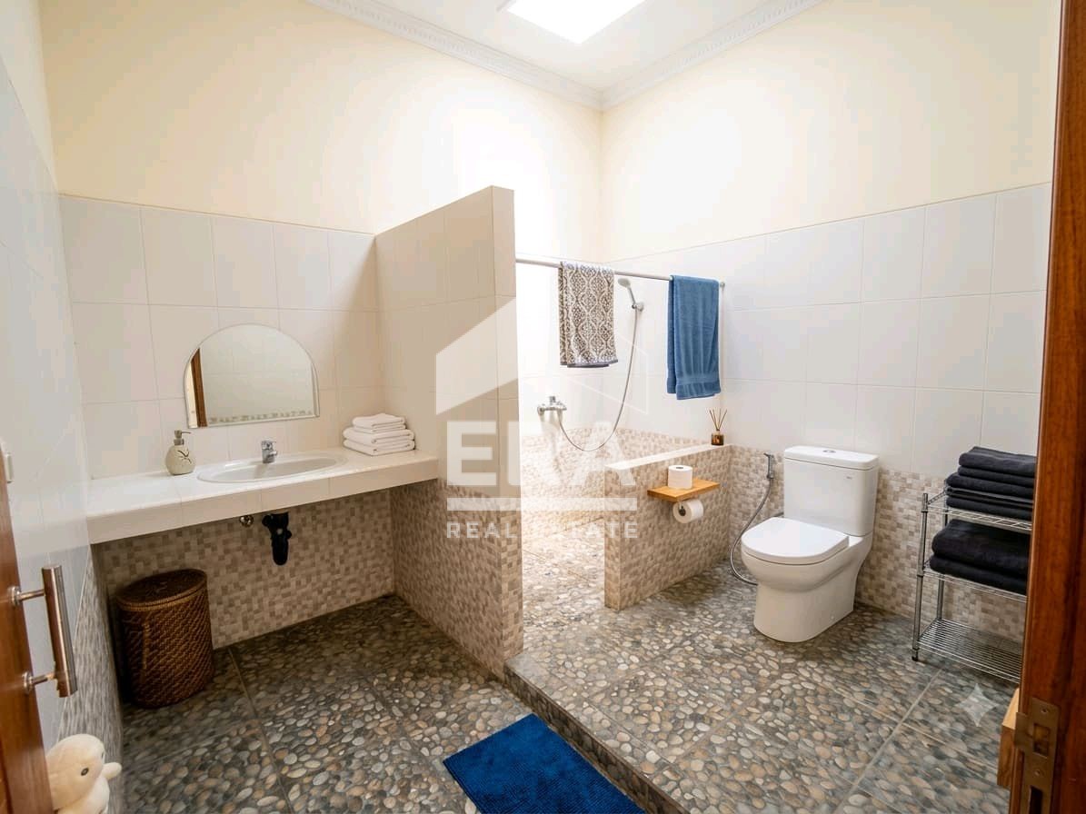 interior 6