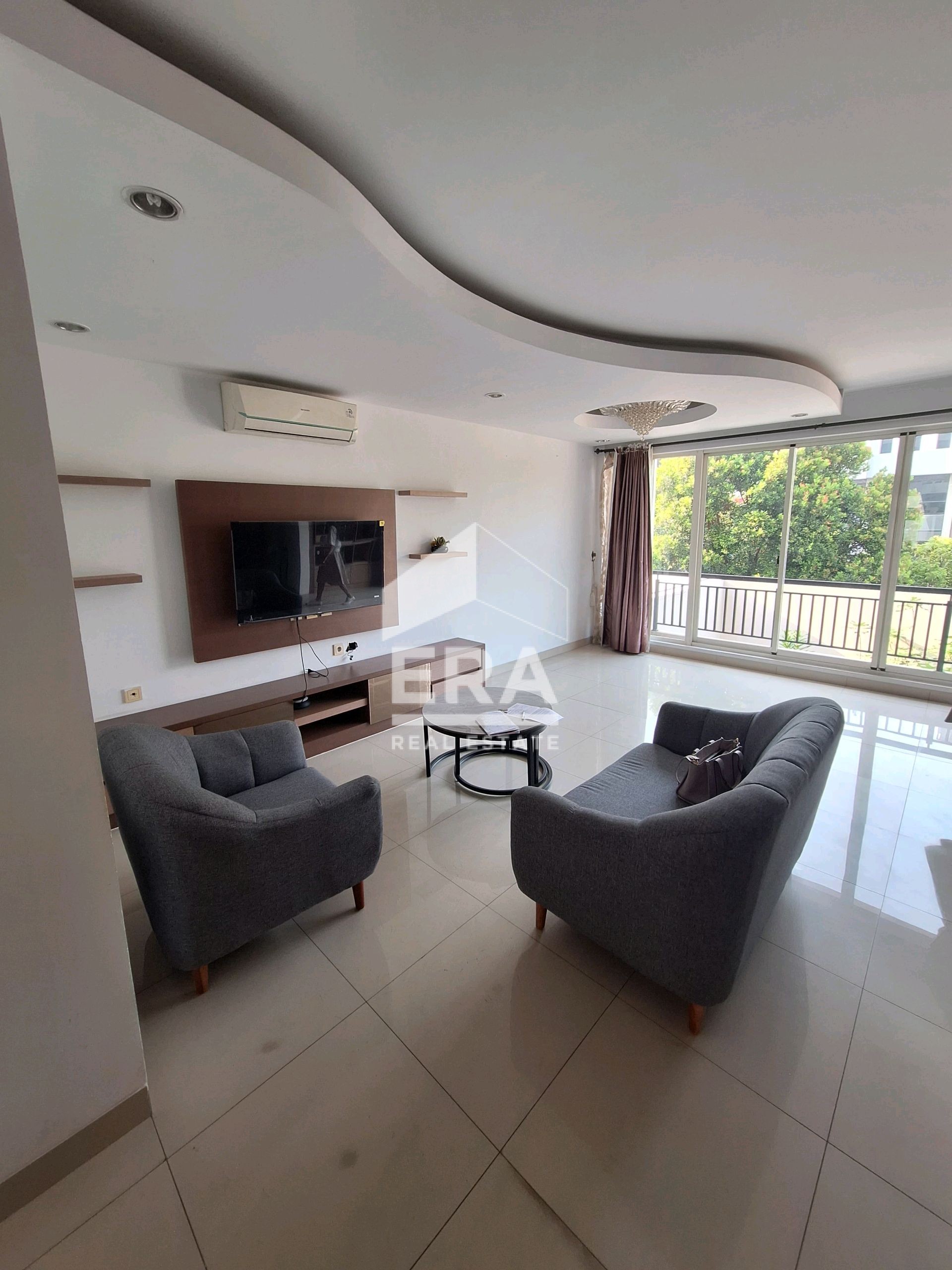 interior 3