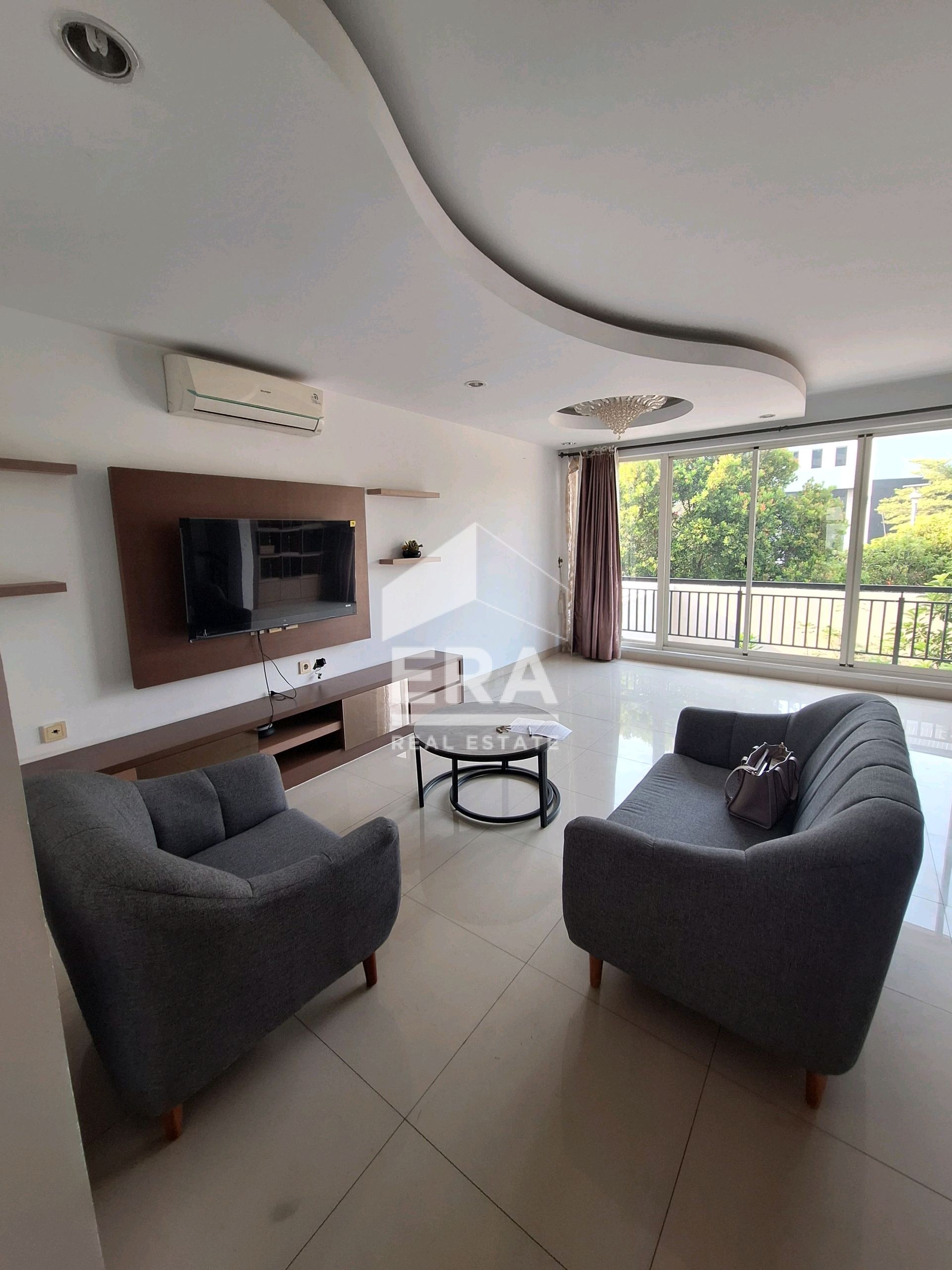interior 2