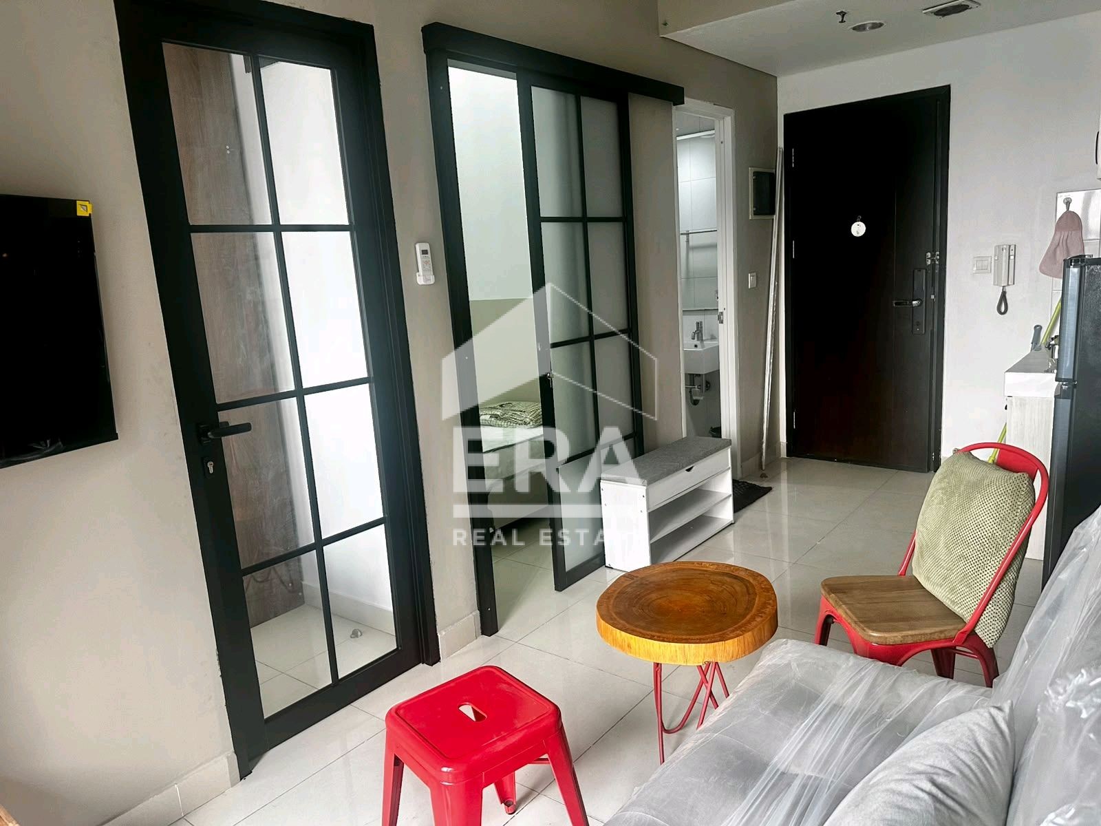 interior 7