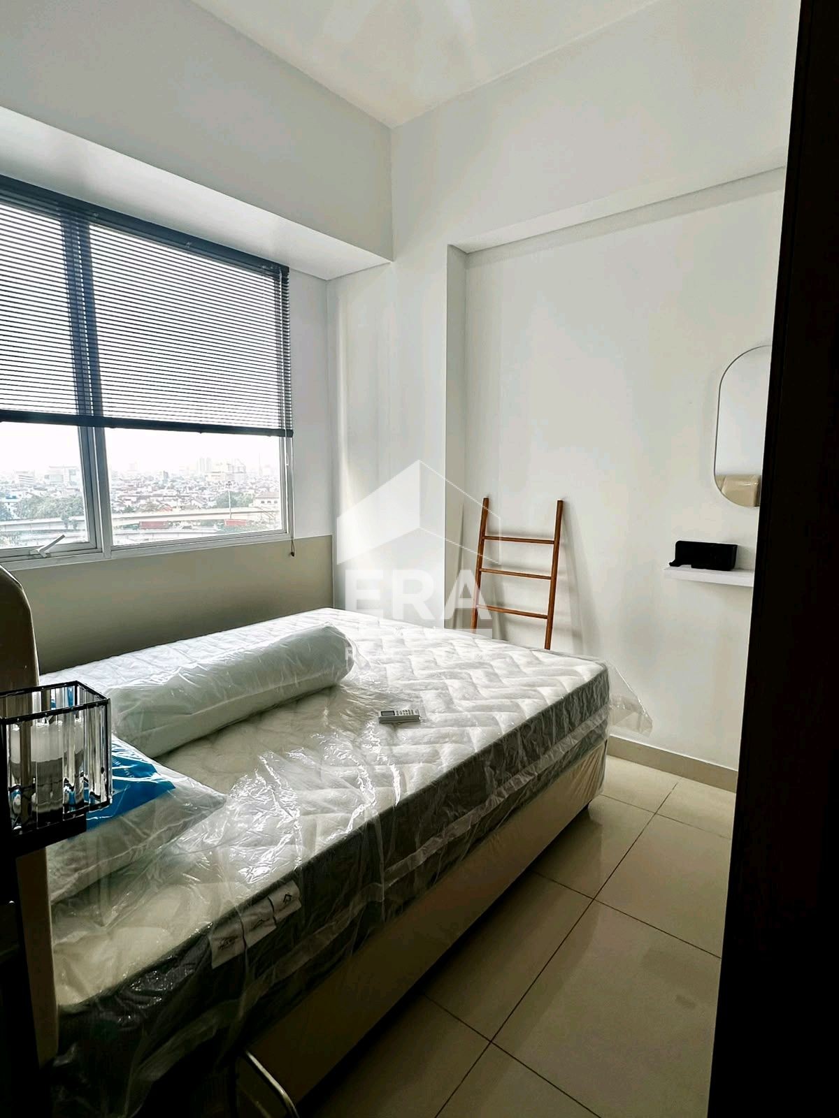 interior 2
