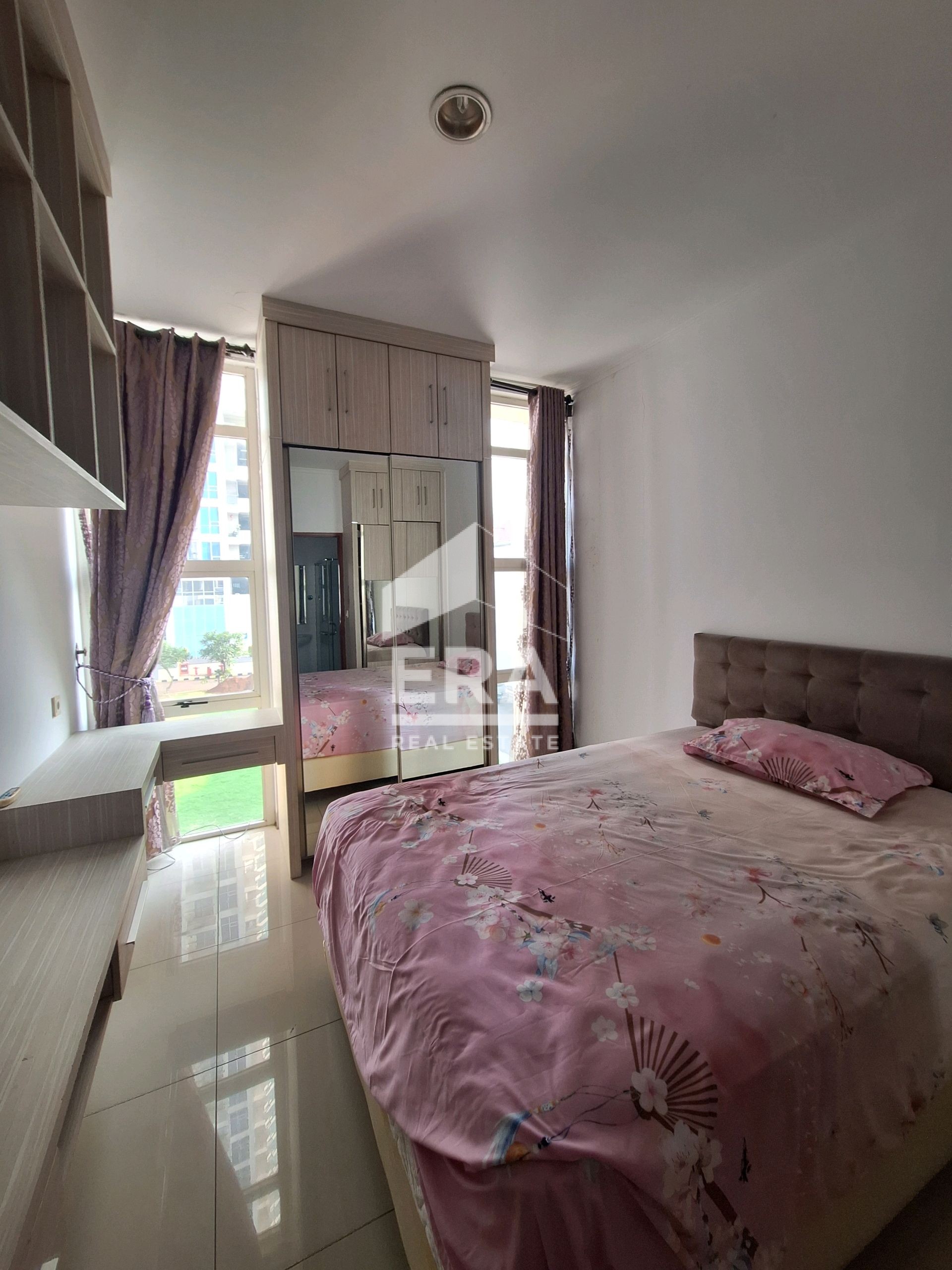 interior 6
