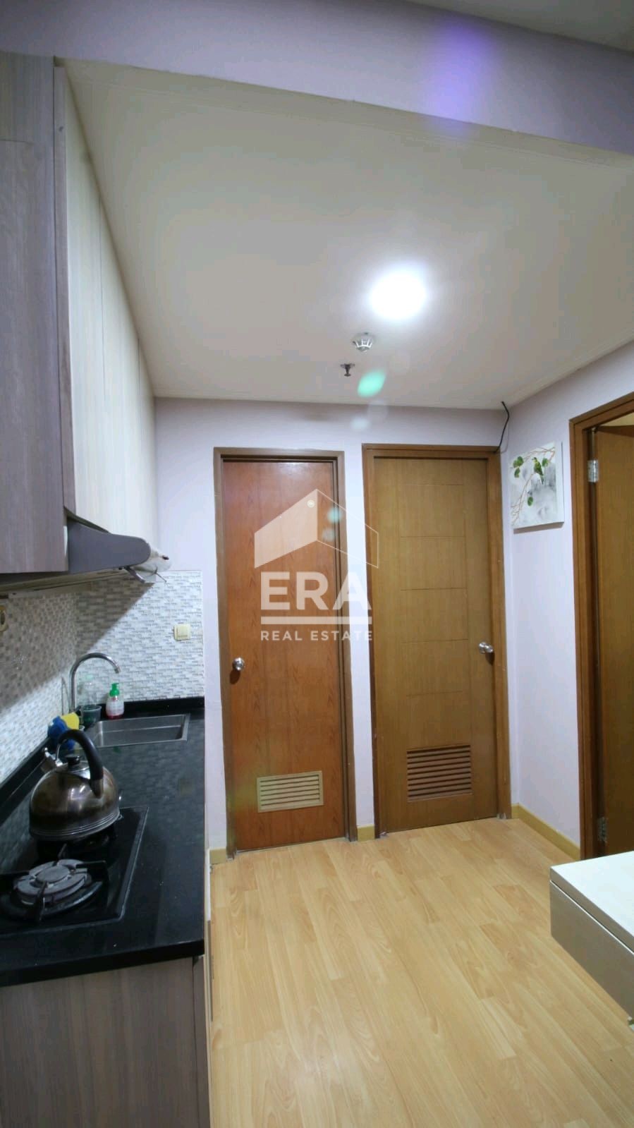 interior 8