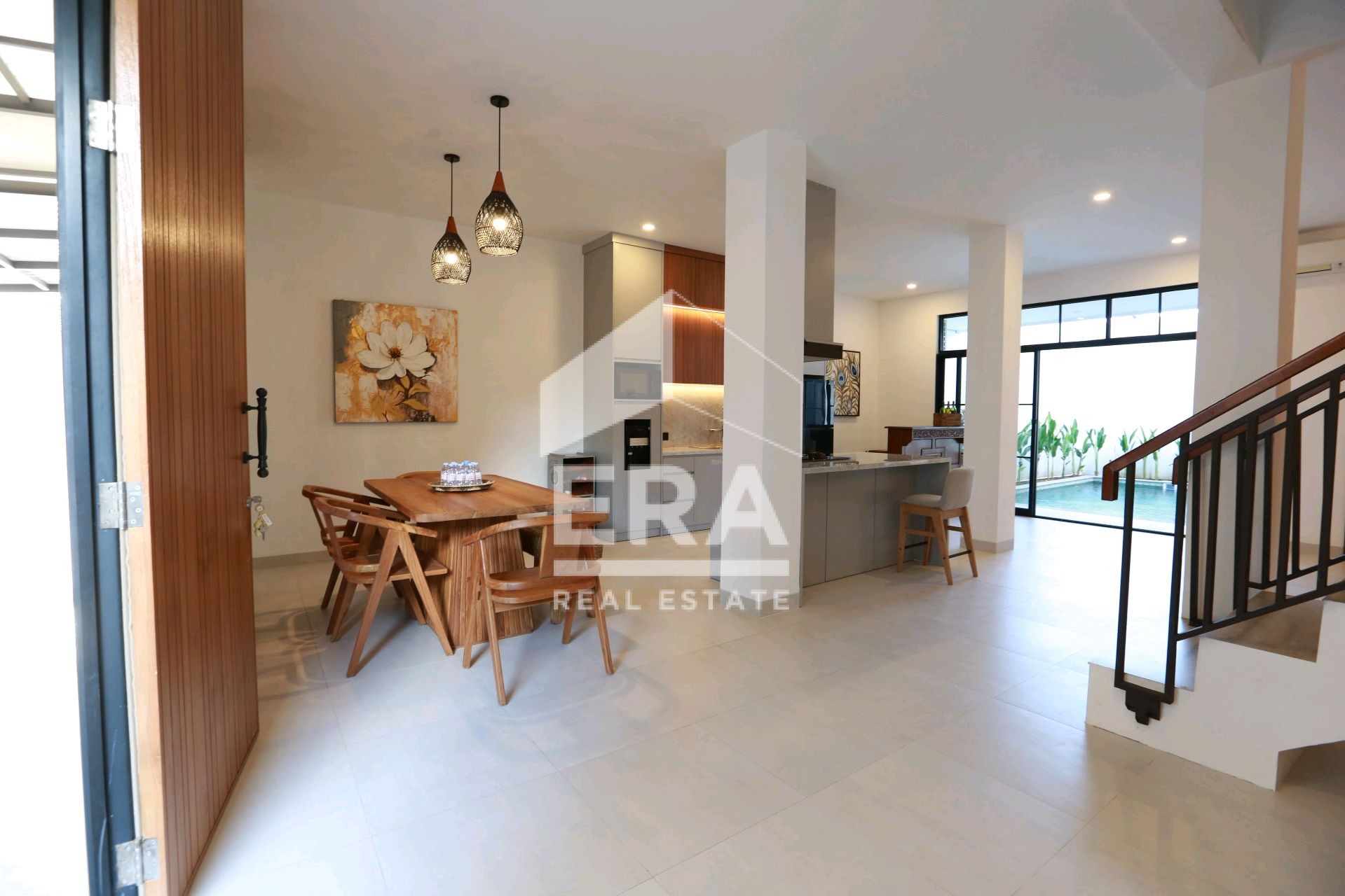 interior 2