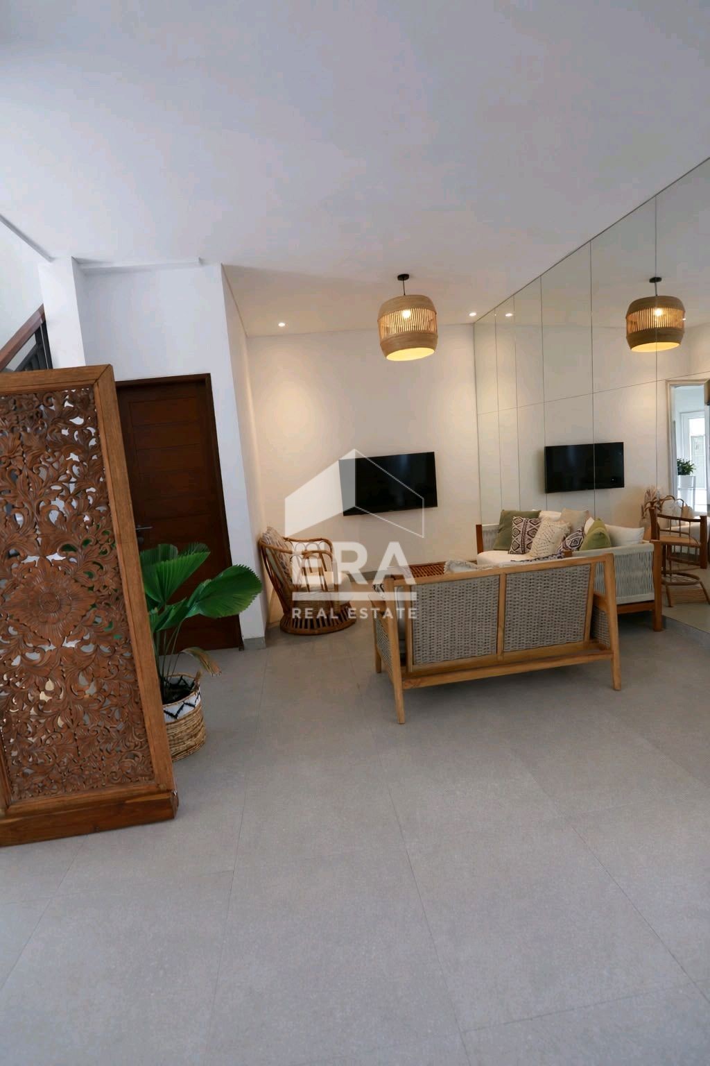 interior 7