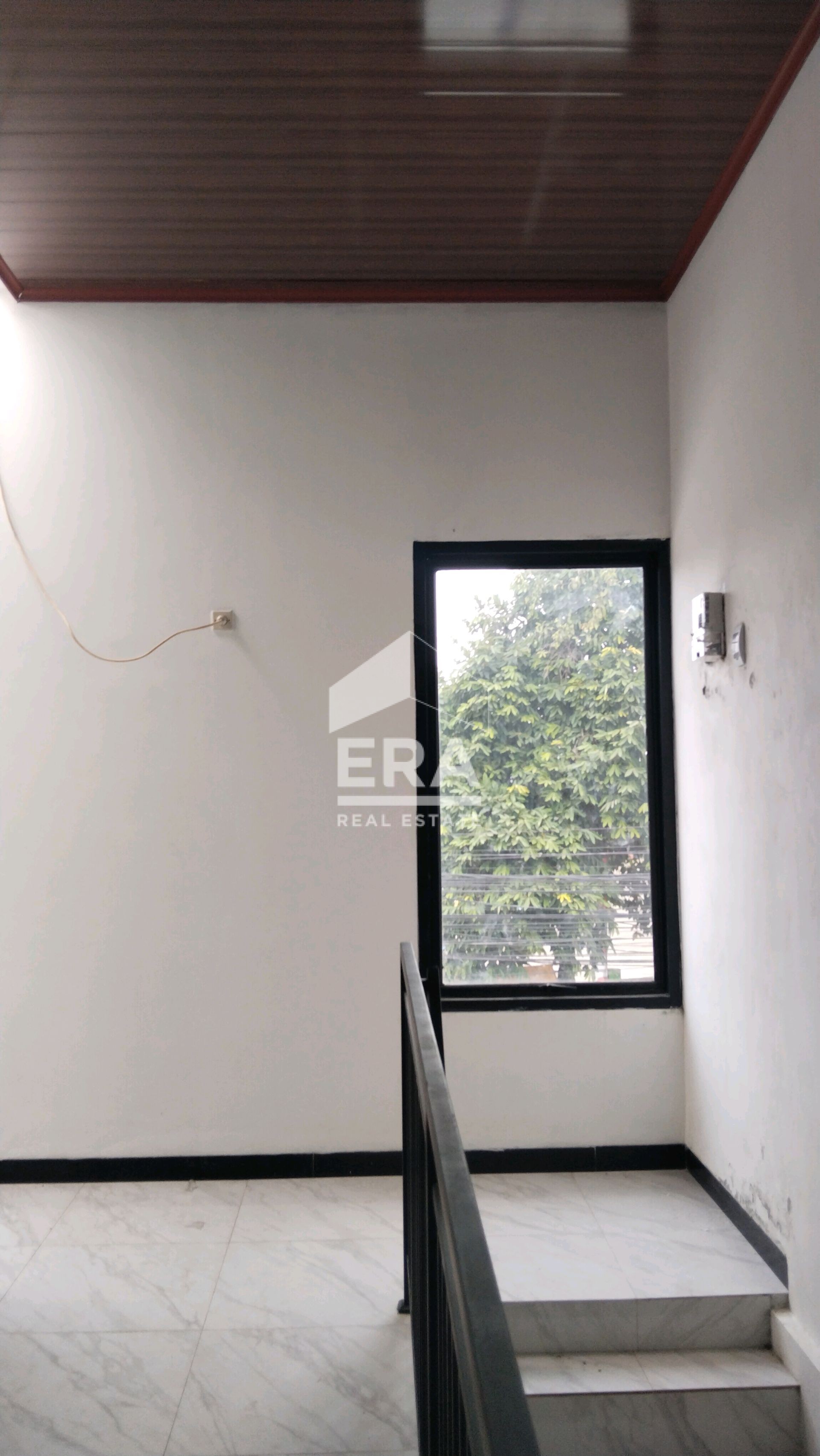 interior 6