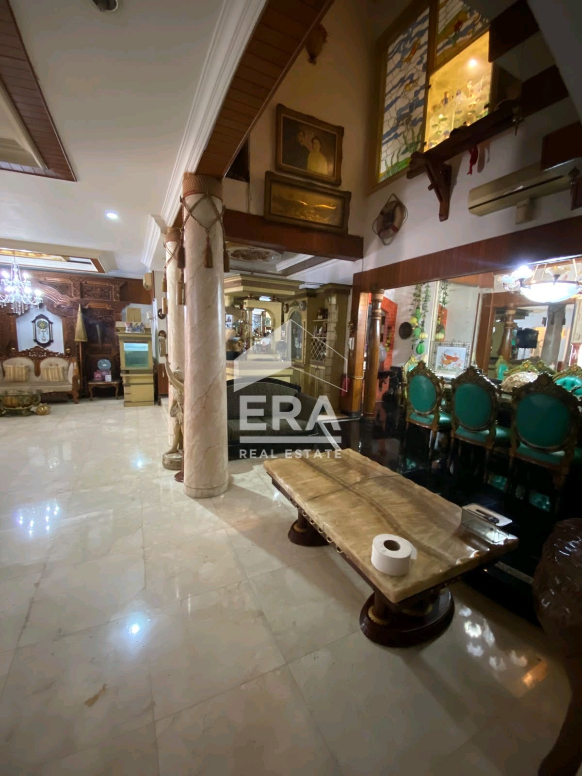 interior 3