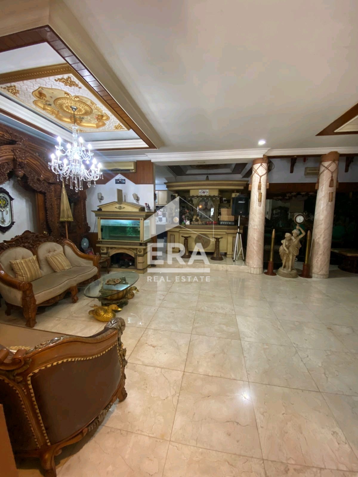 interior 5