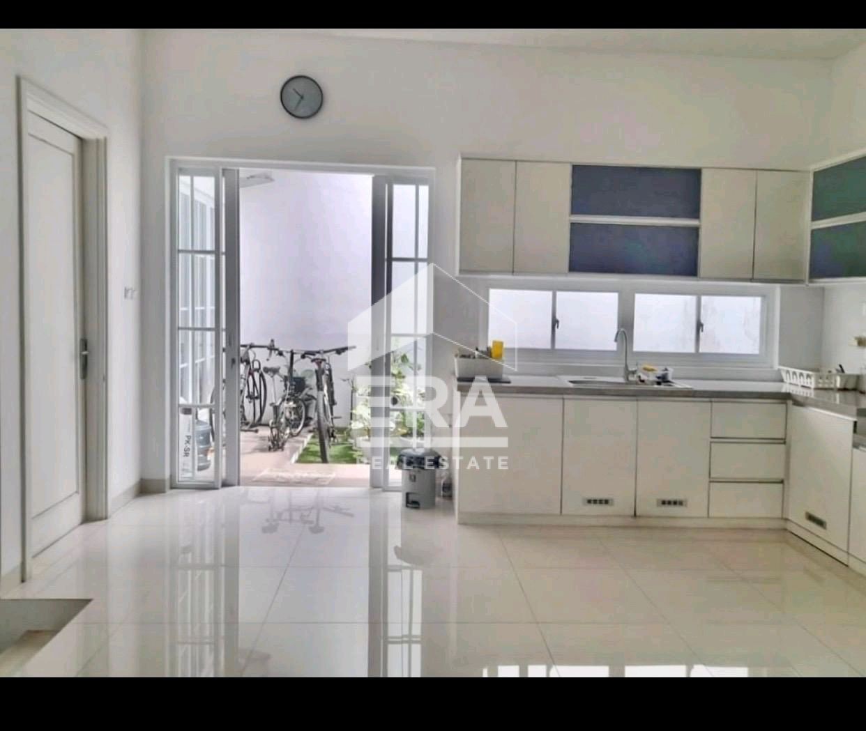 interior 7