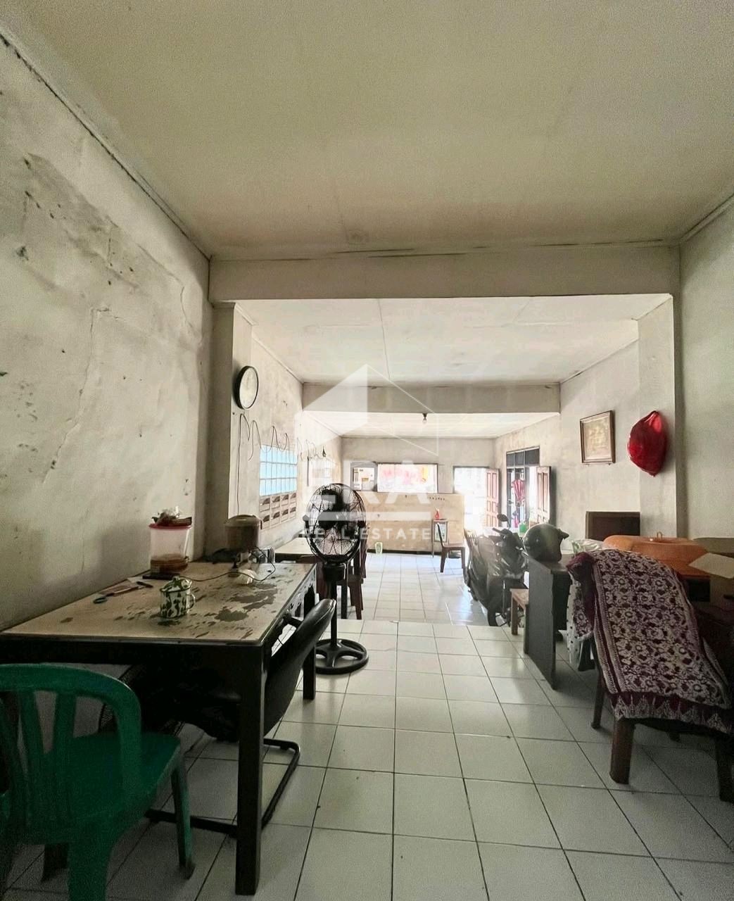 interior 3