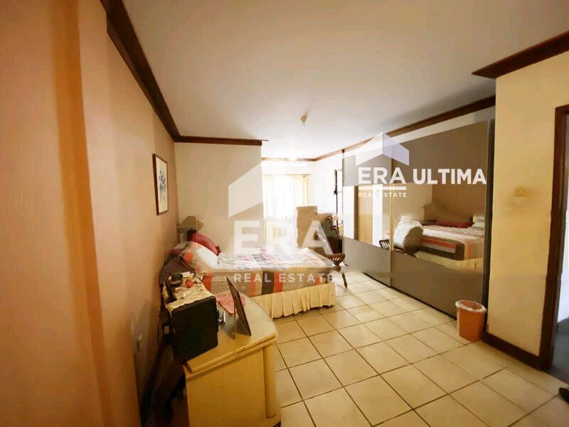 interior 4