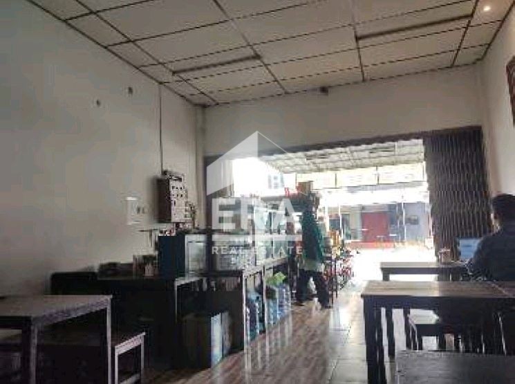 interior 4