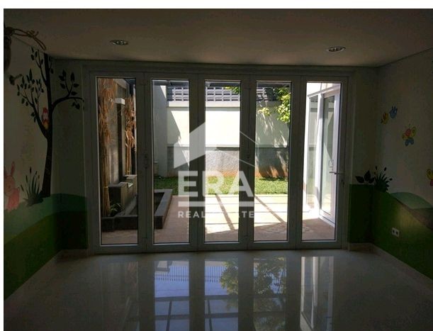 interior 4