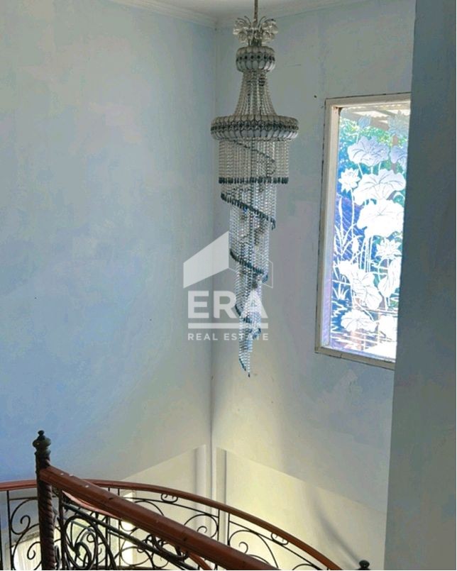 interior 3