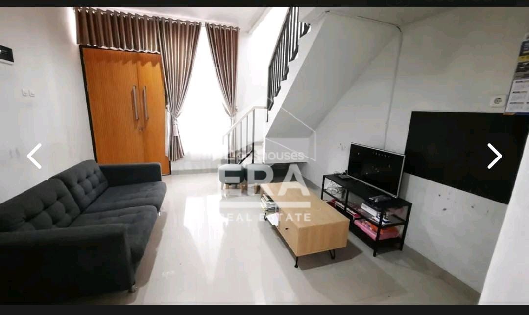 interior 8