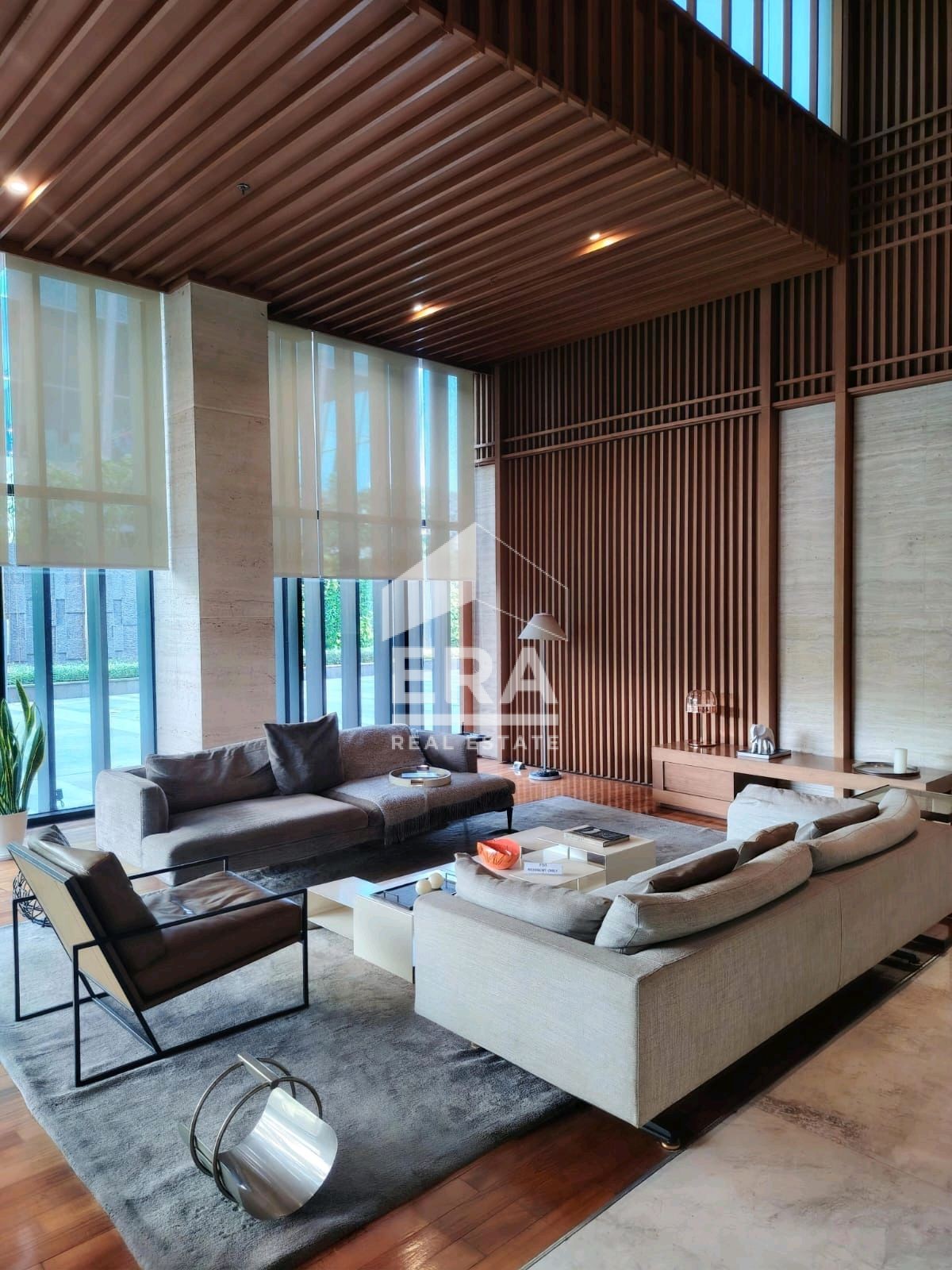 interior 3