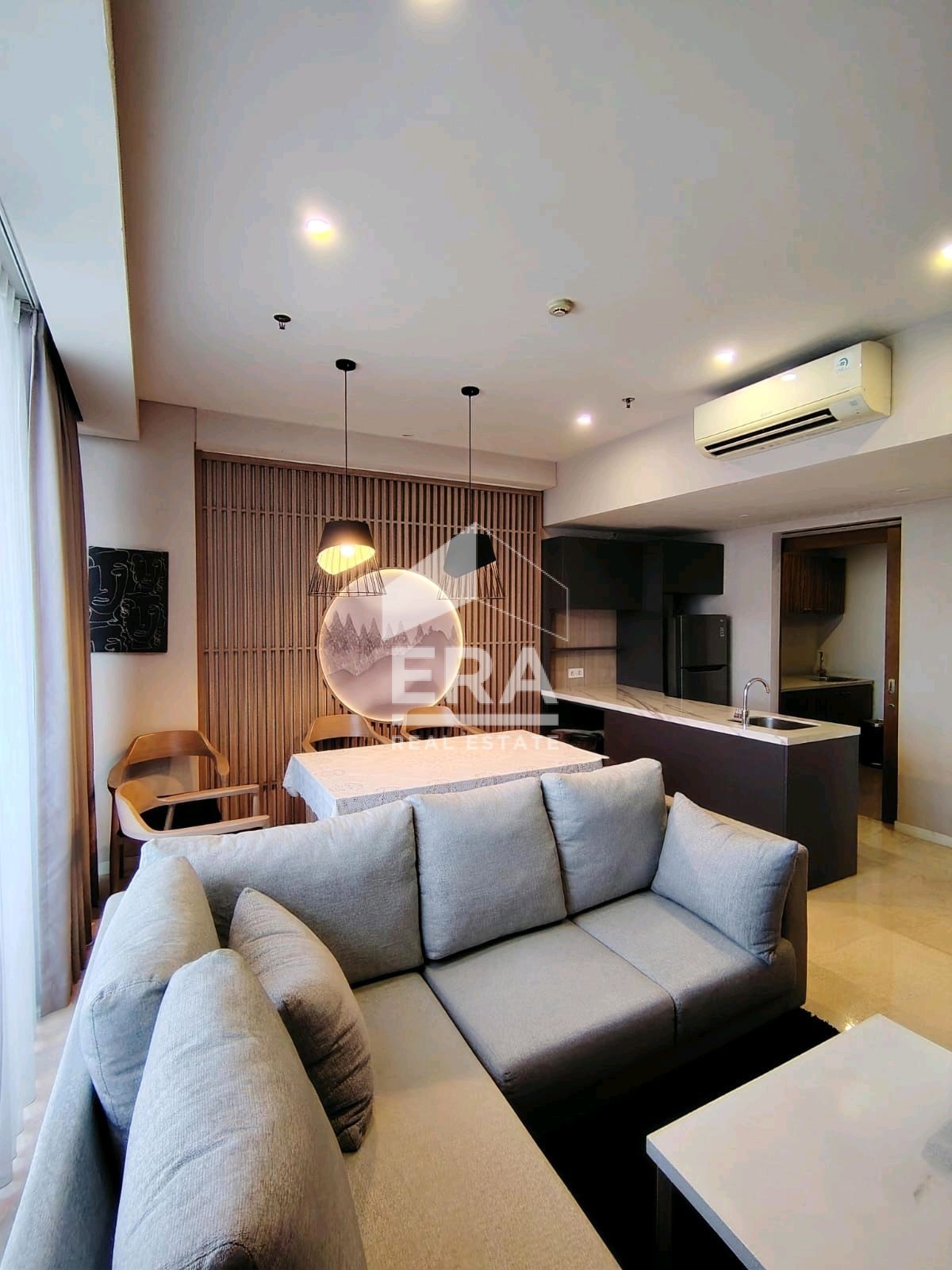 interior 7