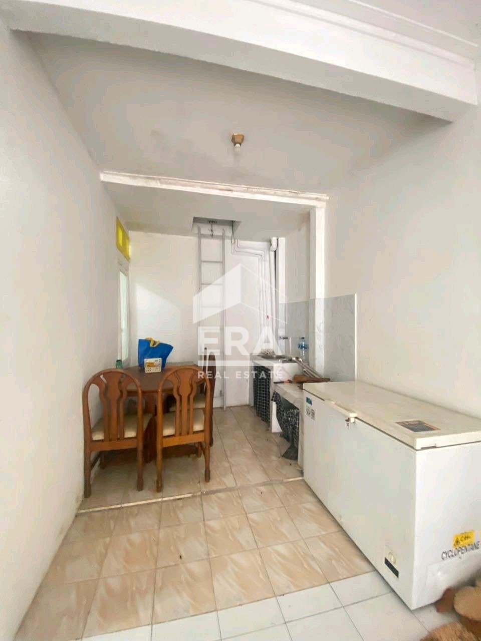 interior 5