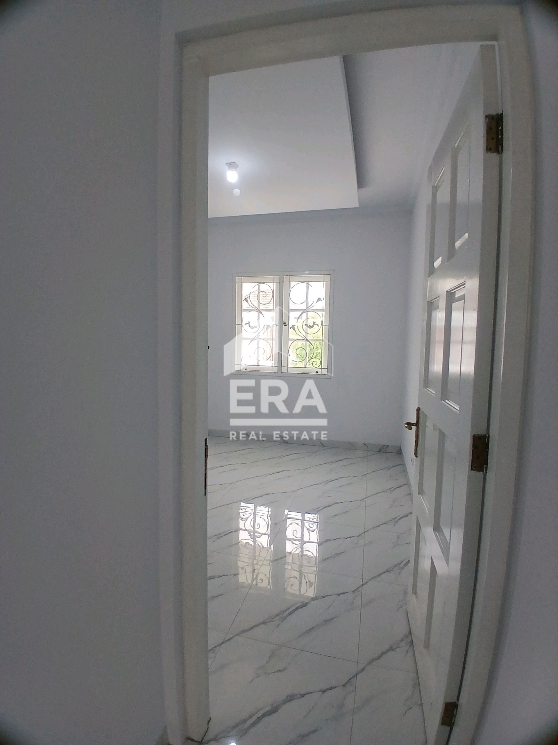 interior 5