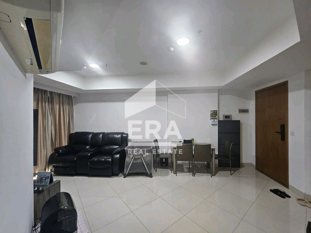 interior 3