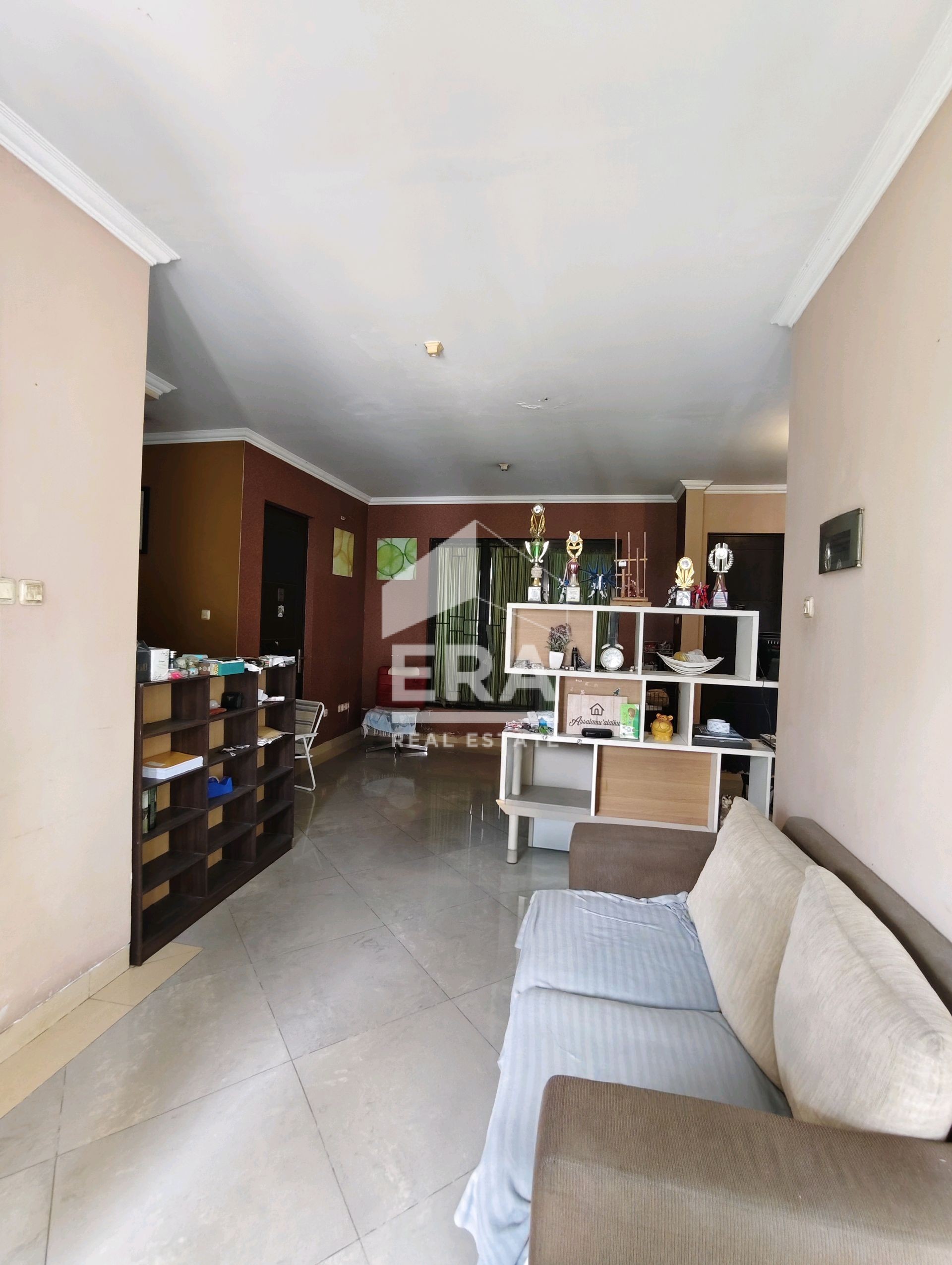 interior 2