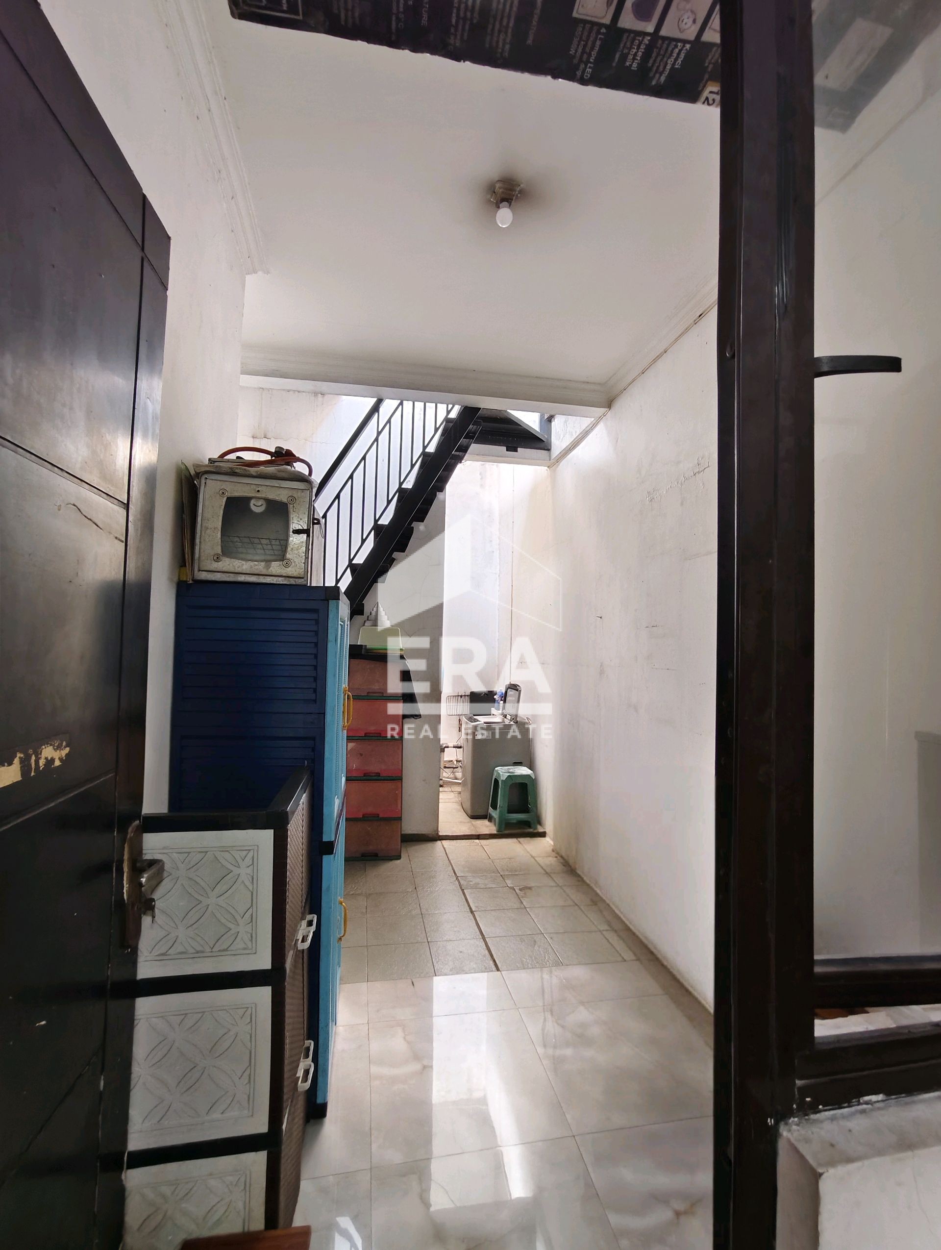 interior 7