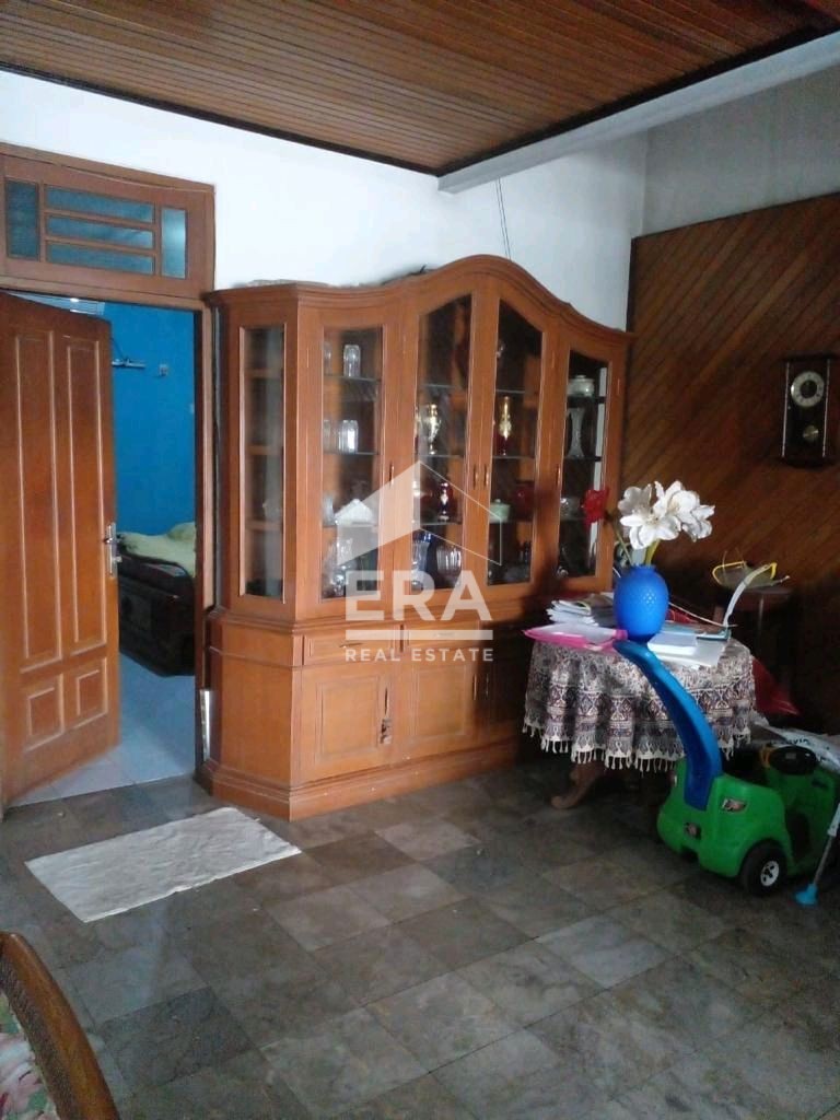 interior 2