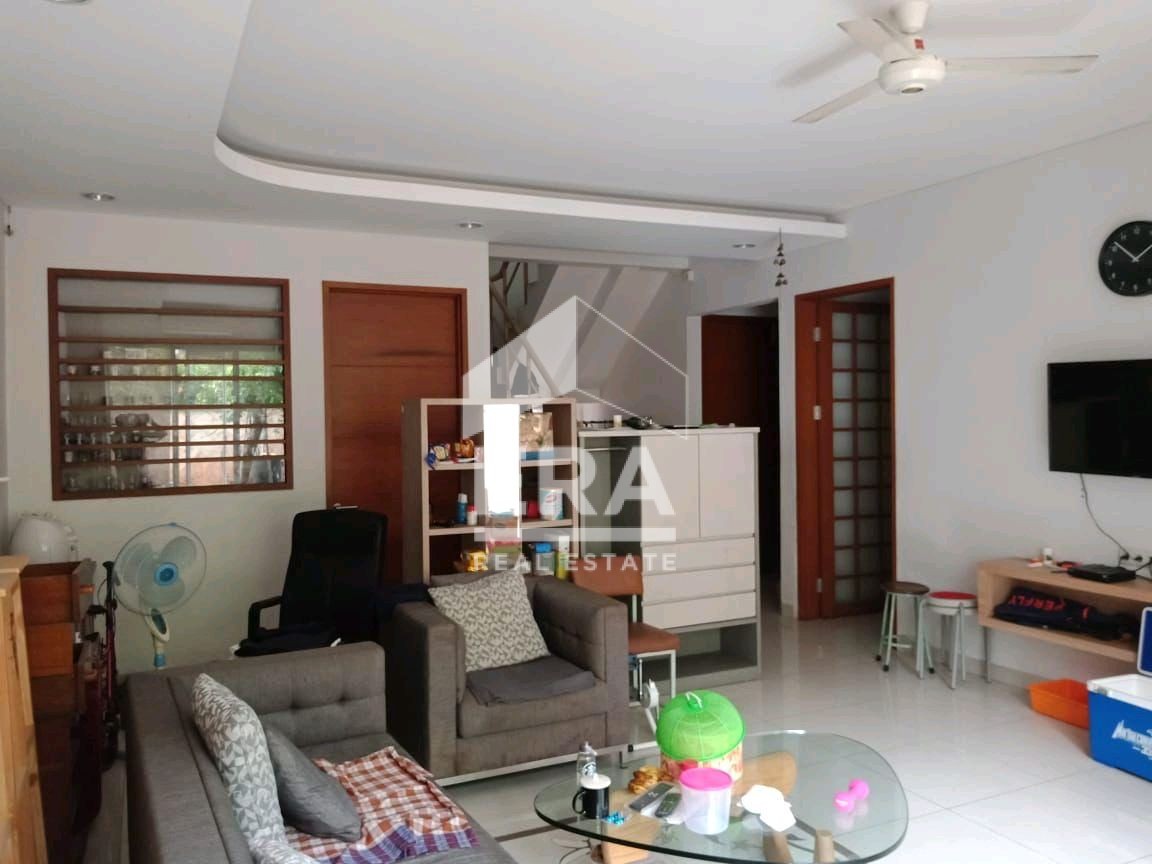 interior 4