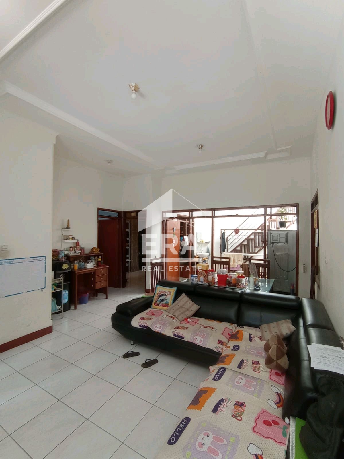 interior 3
